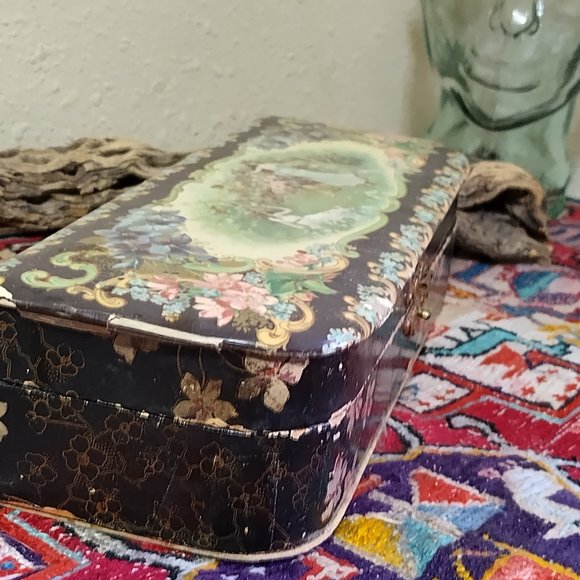 Large Victorian Wood and Celluloid Glove / Brush Box - Edwardian - Picture 2 of 15